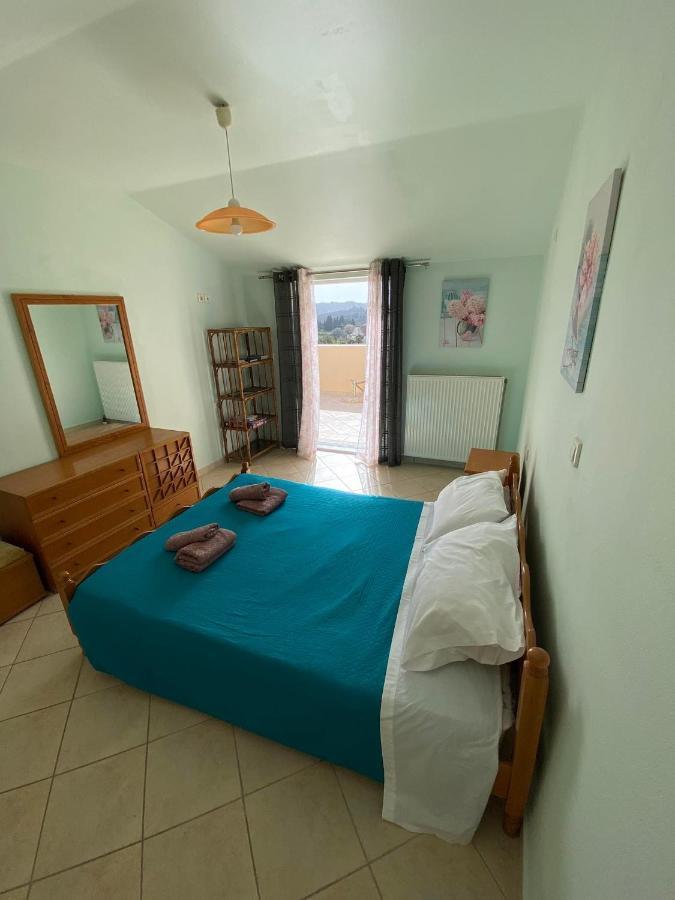 La Soffitta Di Bampina Apartment Perivolion ภายนอก รูปภาพ