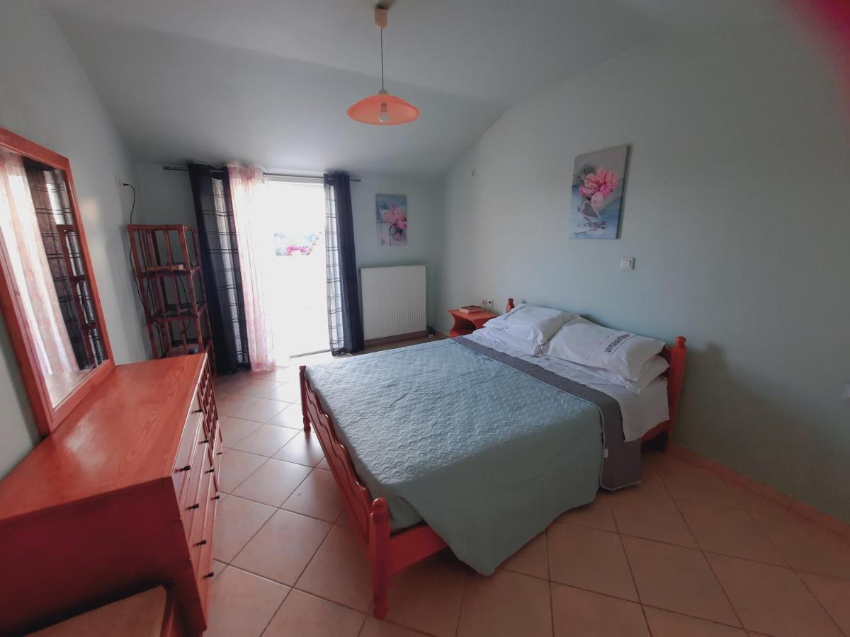 La Soffitta Di Bampina Apartment Perivolion ภายนอก รูปภาพ
