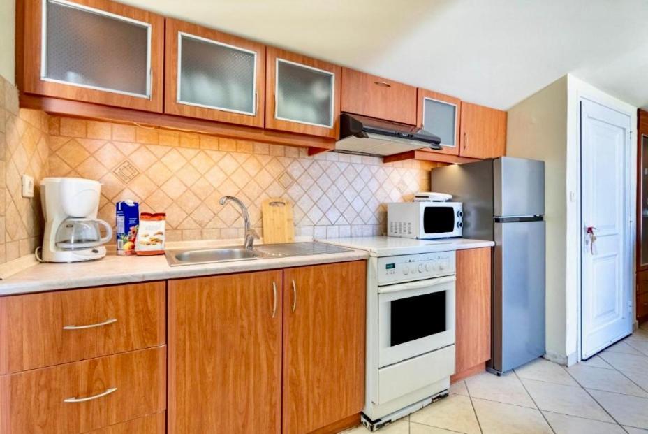 La Soffitta Di Bampina Apartment Perivolion ภายนอก รูปภาพ
